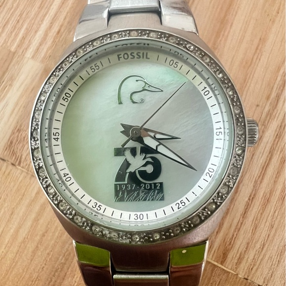 Fossil Ducks Unlimited 75th Anniversary special edition watch NEW BATTERY - Picture 1 of 9